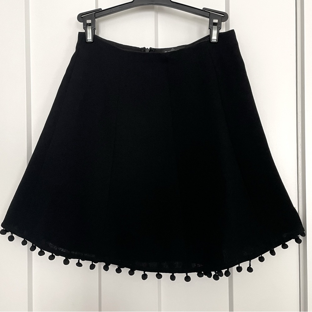 Club Monaco Women’s A-Line Black Skirt With Fringe Size 00